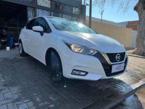 Nissan Versa Sense 2021
