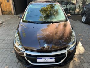 Peugeot 208. Active 2018