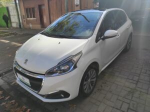 Peugeot 208 Feline 2018