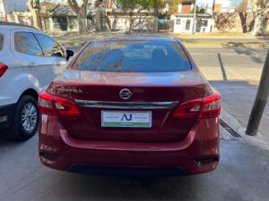 Nissan Sentra. Advance 2019