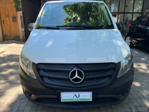 Mercedes Vito. Furgon 2016
