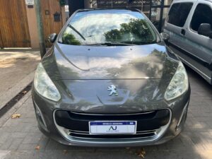 Peugeot 308. Allure Nav 2013