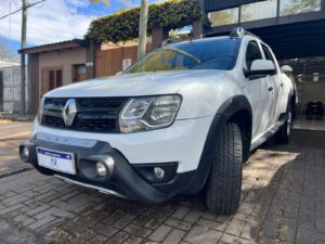 Renault Duster Oroch. Outsider 2019